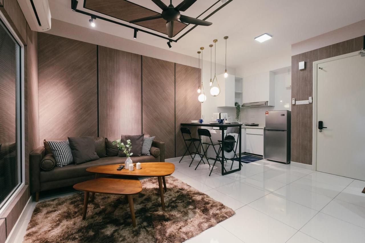 쿠알라룸푸르 Arte Mont Kiara 3Pax Jacuzzi Pool Gym Near Mitec Matrade 아파트 외부 사진